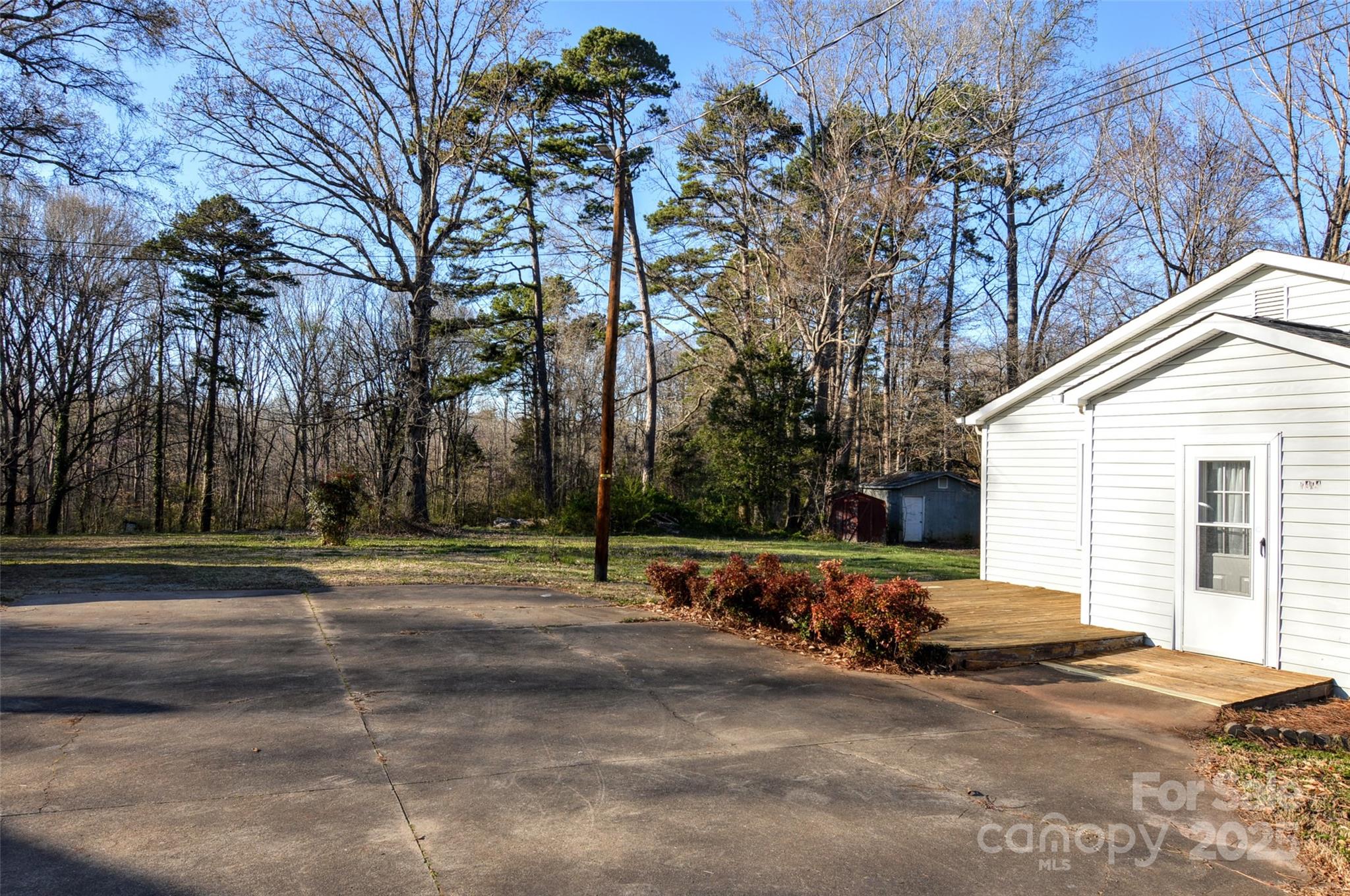 1404 Lane Road Mount Holly, NC 28120 - Photo 39 of 45 Gallery Image 39
