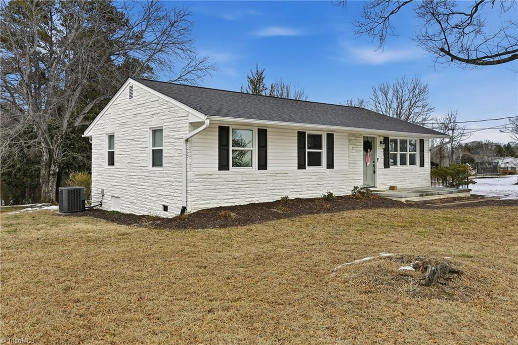 5604 Bunch Road Oak Ridge, NC 27310 - Photo 2 of 32