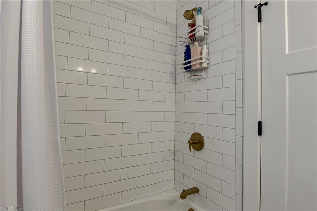 5604 Bunch Road Oak Ridge, NC 27310 - Photo 27 of 32