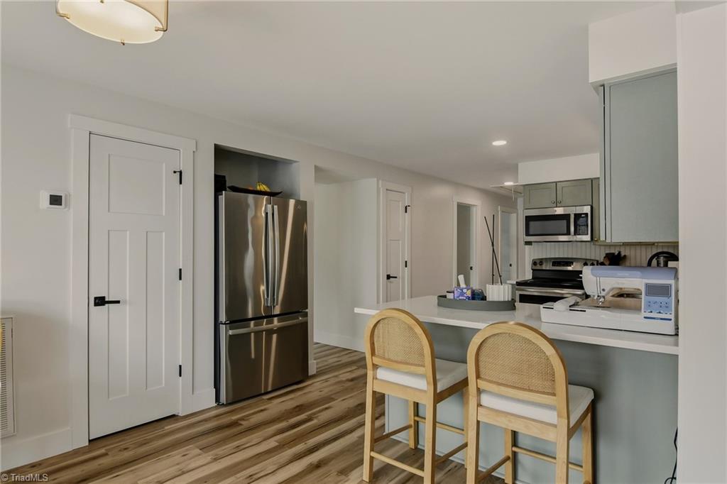 5604 Bunch Road Oak Ridge, NC 27310 - Photo 10 of 32