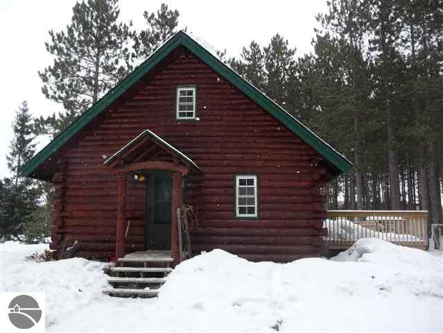 2519 Gonder Road Interlochen, MI 49643 - Photo 3 of 15 1711604-2.JPG