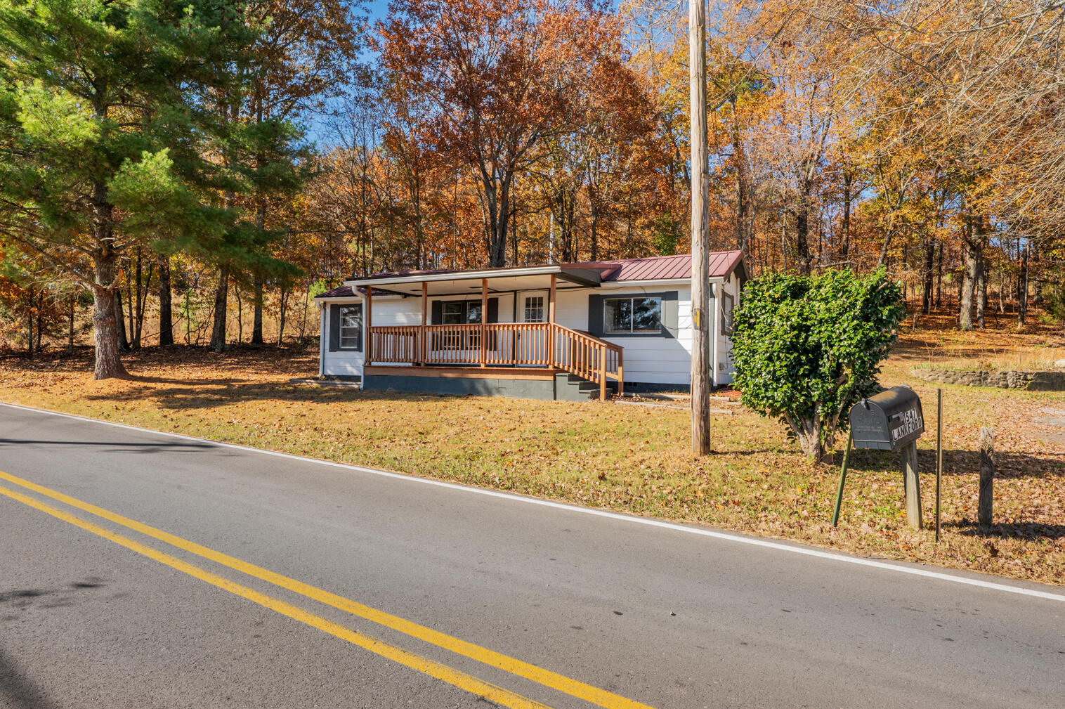 1547 Dunwoody Road LaFayette, GA 30728 - Photo 30 of 35 _DSC0756