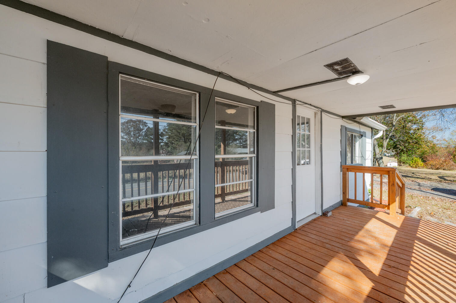 1547 Dunwoody Road LaFayette, GA 30728 - Photo 5 of 35 _DSC0660