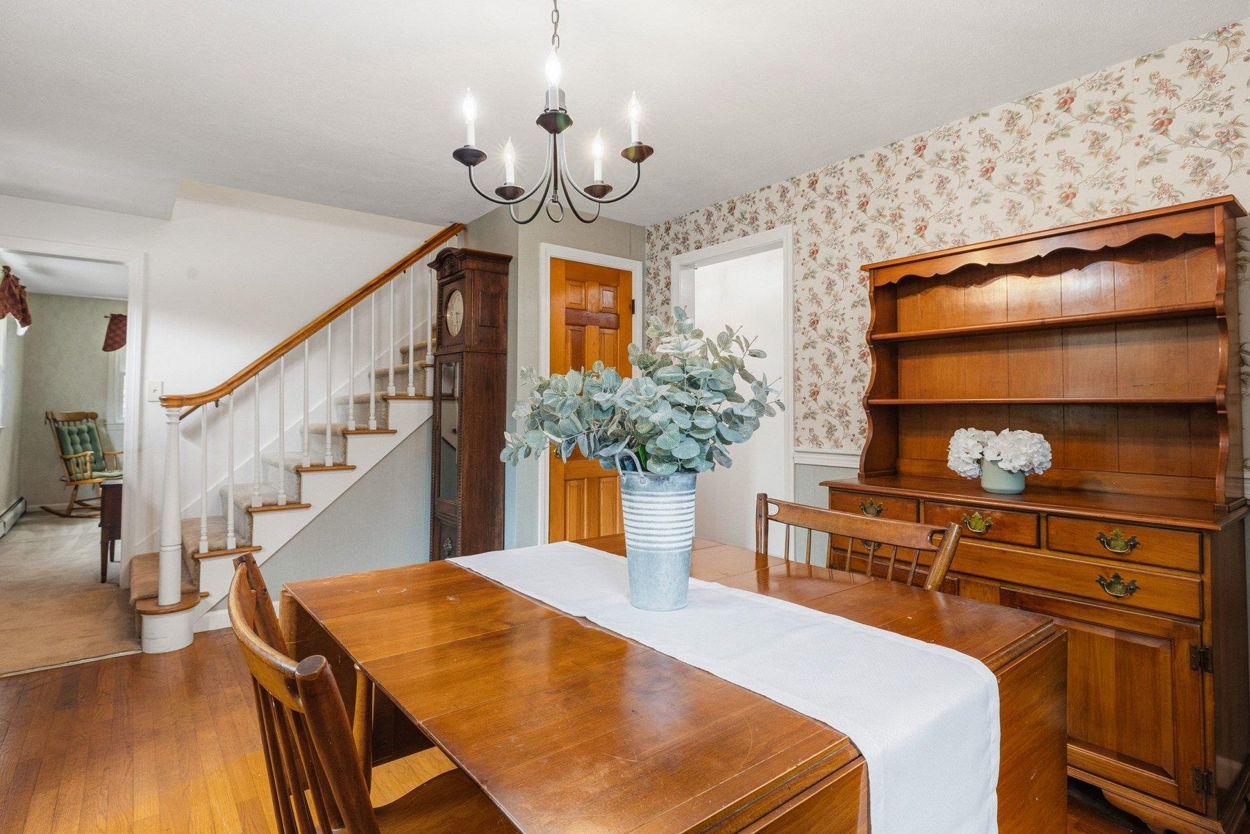 42 Harding Road Portsmouth, NH 03801 - Photo 10 of 37 Gallery Image 10