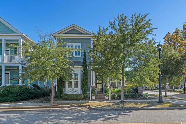 $815,000 | 927 Iris Street, Myrtle Beach, SC 29577