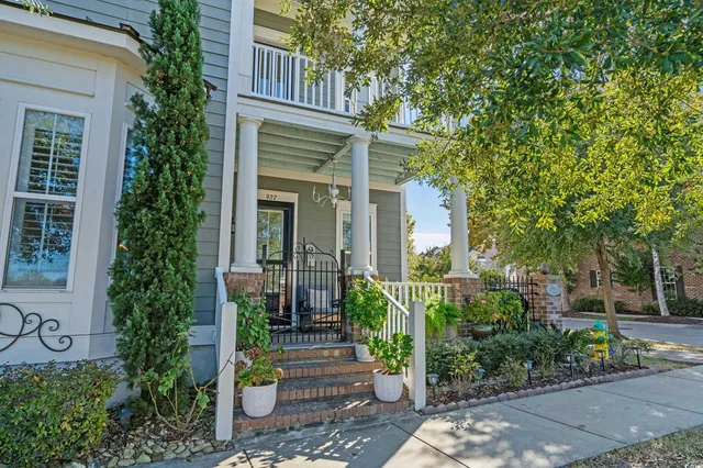 $815,000 | 927 Iris Street, Myrtle Beach, SC 29577