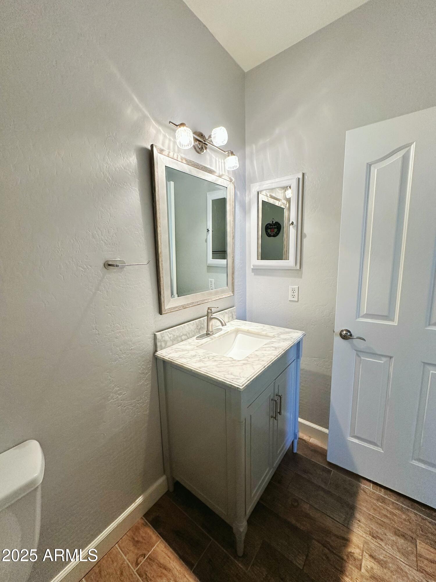 4046 East St John Road Phoenix, AZ 85032 - Photo 11 of 28 LB1