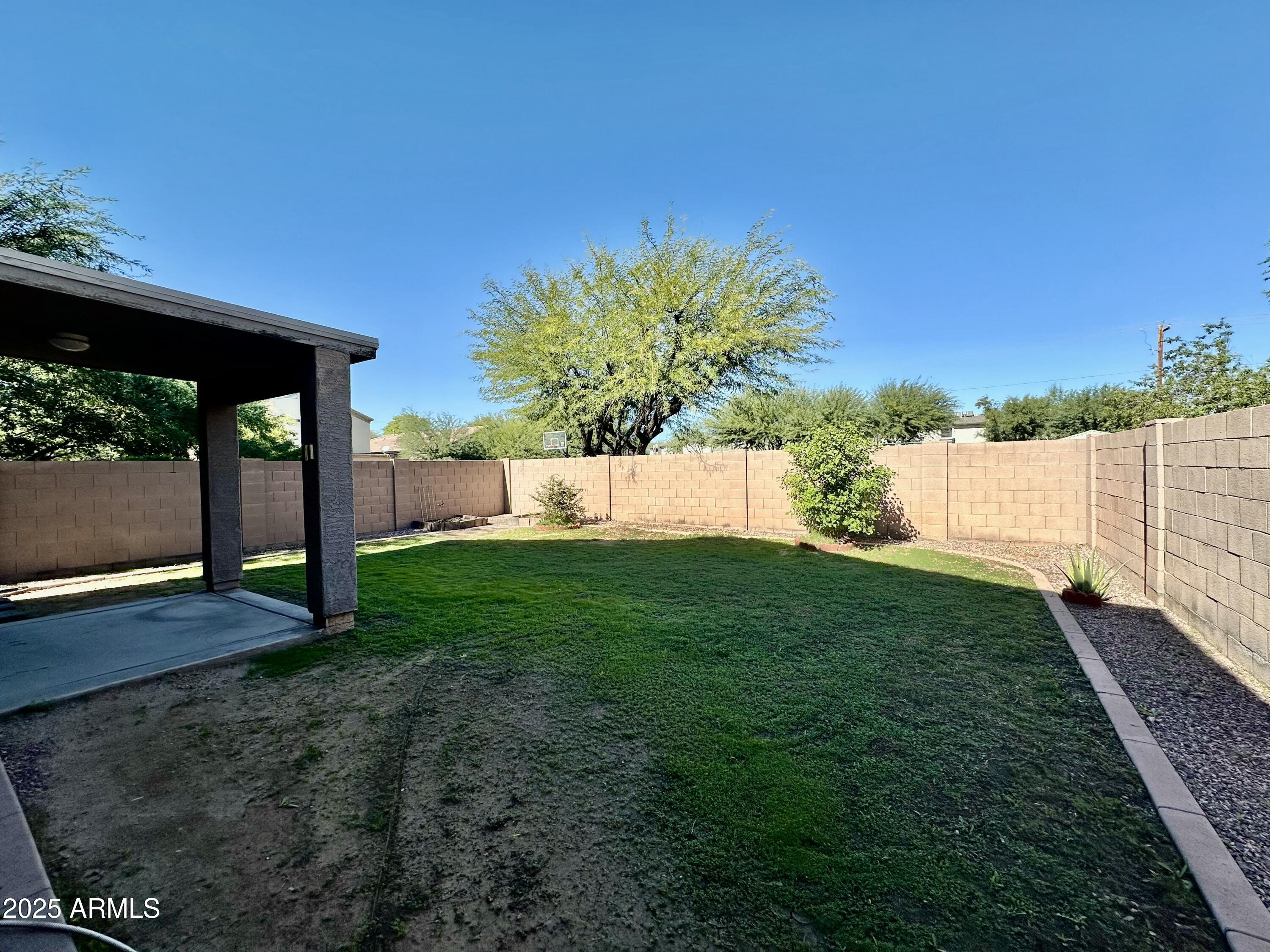 4046 East St John Road Phoenix, AZ 85032 - Photo 25 of 28 Y11