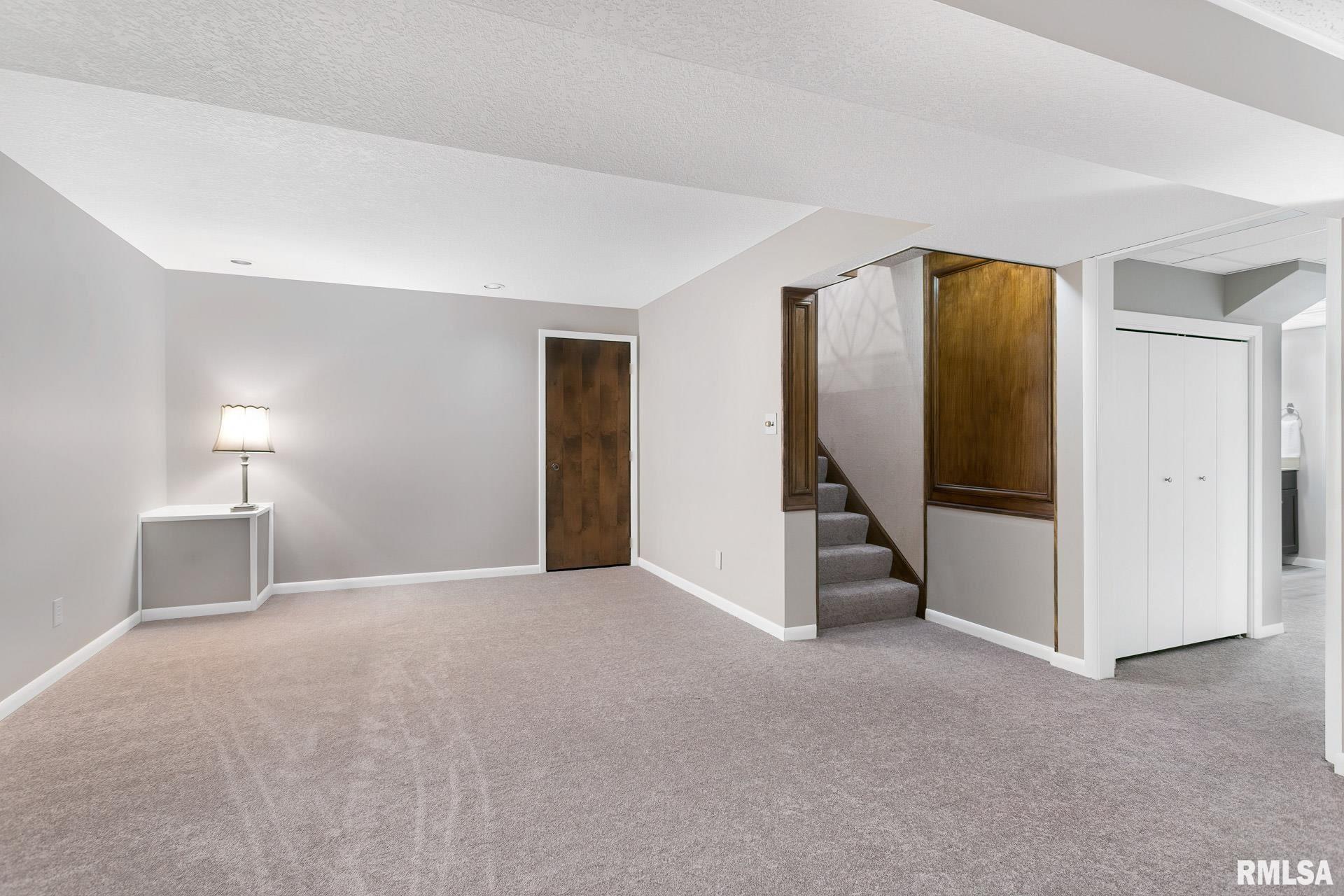 6401 Utica Ridge Road, Unit 3 Davenport, IA 52807 - Photo 23 of 33 Gallery Image 23