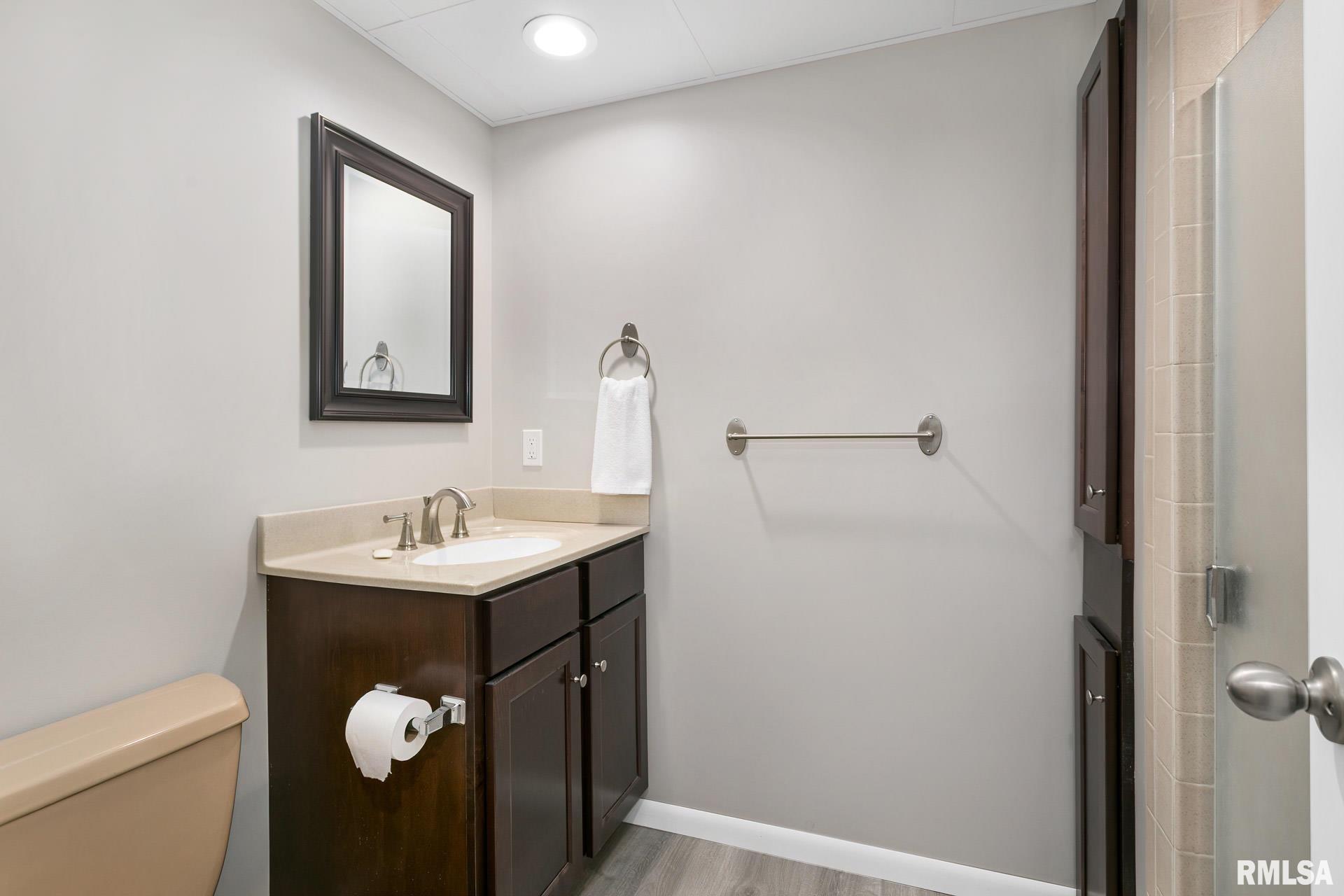 6401 Utica Ridge Road, Unit 3 Davenport, IA 52807 - Photo 26 of 33 Gallery Image 26