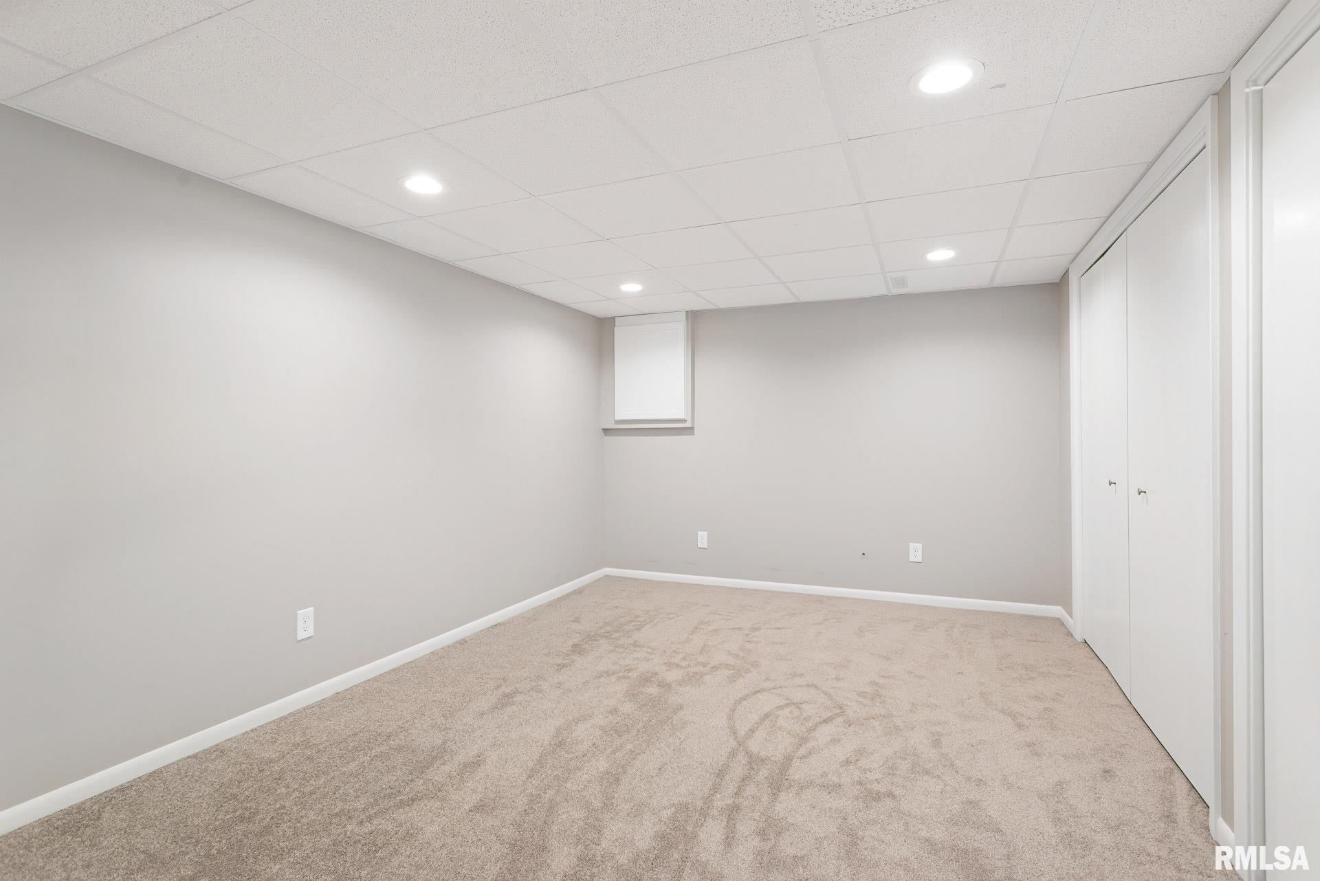 6401 Utica Ridge Road, Unit 3 Davenport, IA 52807 - Photo 27 of 33 Gallery Image 27