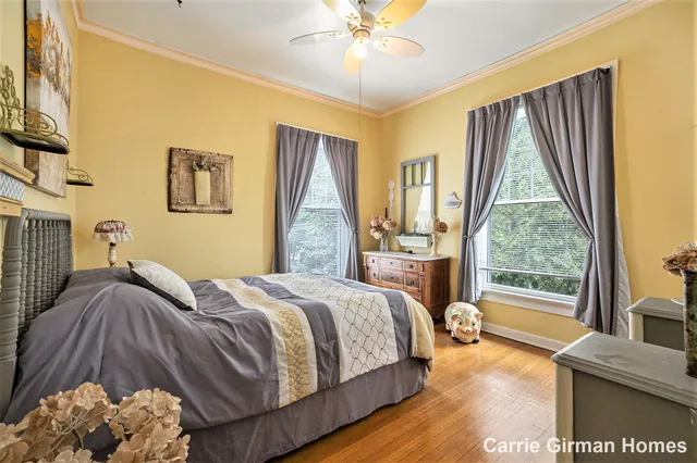 $499,900 | 201 South 5th Street, Grand Haven, MI 49417