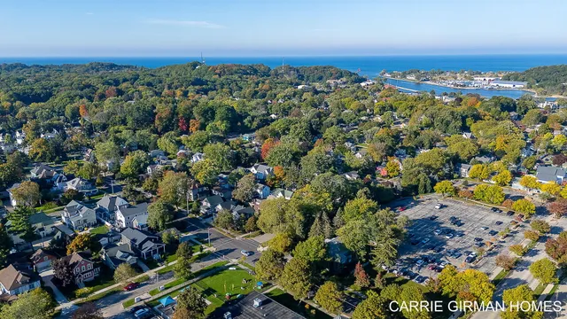 $499,900 | 201 South 5th Street, Grand Haven, MI 49417
