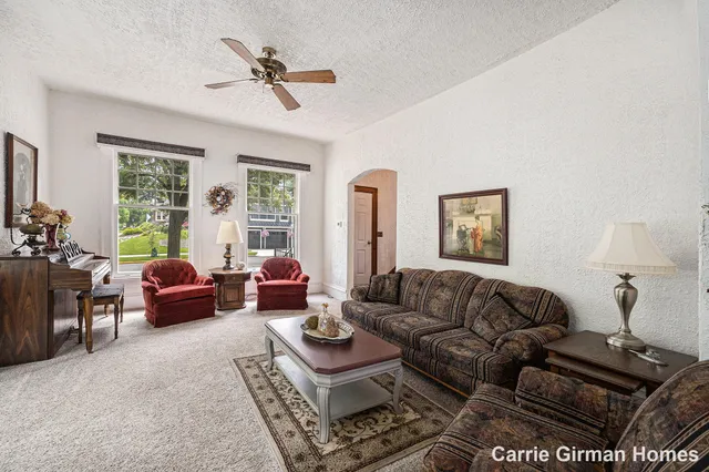 $499,900 | 201 South 5th Street, Grand Haven, MI 49417