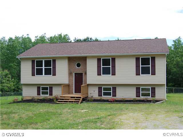 704 Eastham Road Bumpass, VA 23024 - Photo 1 of 12 Exterior Front