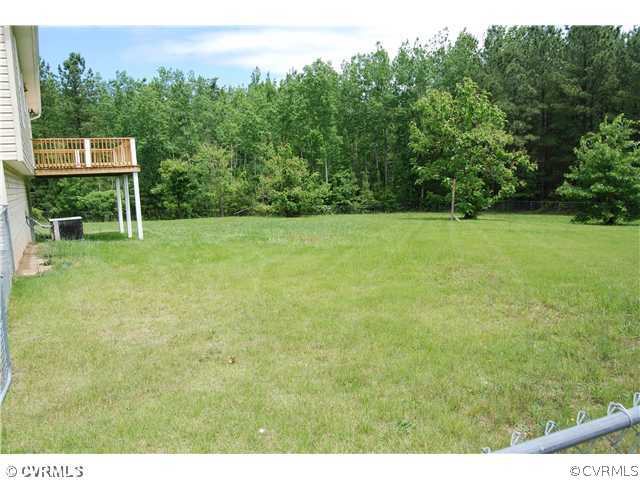 704 Eastham Road Bumpass, VA 23024 - Photo 12 of 12 Yard/Garden