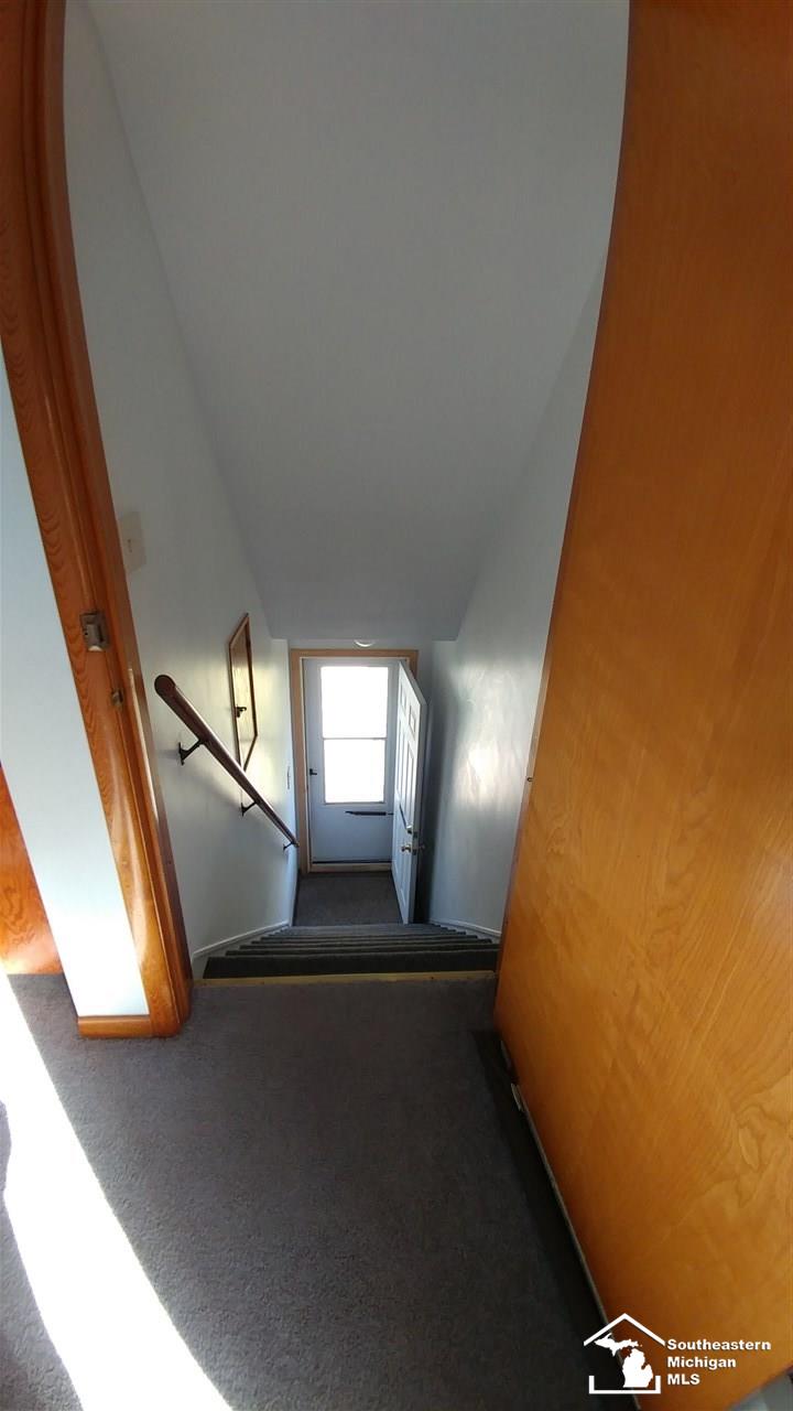 27233 Sibley Road Romulus, MI 48174 - Photo 23 of 40