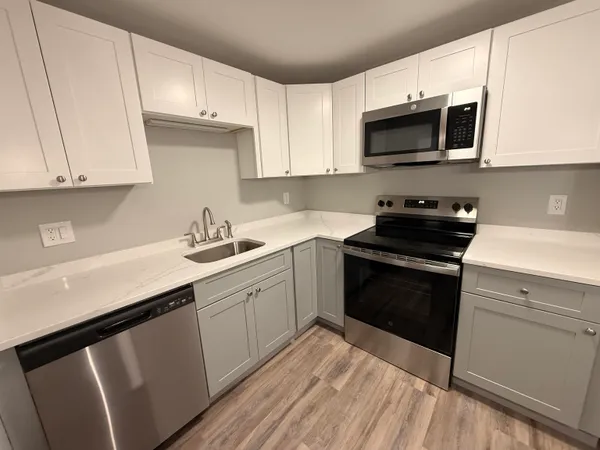 $1,868 | 95 Powers Street, Unit 94, Milford, NH 03055
