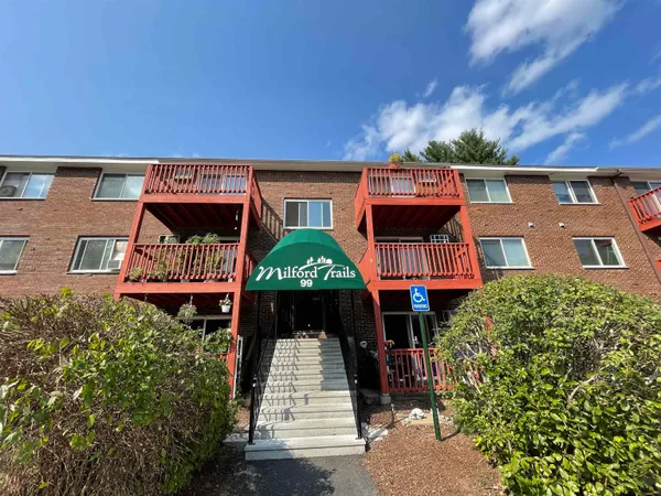 $1,868 | 95 Powers Street, Unit 94, Milford, NH 03055