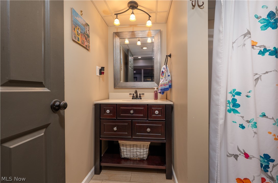 1126 3rd Street Southwest New Philadelphia, OH 44663 - Photo 27 of 34