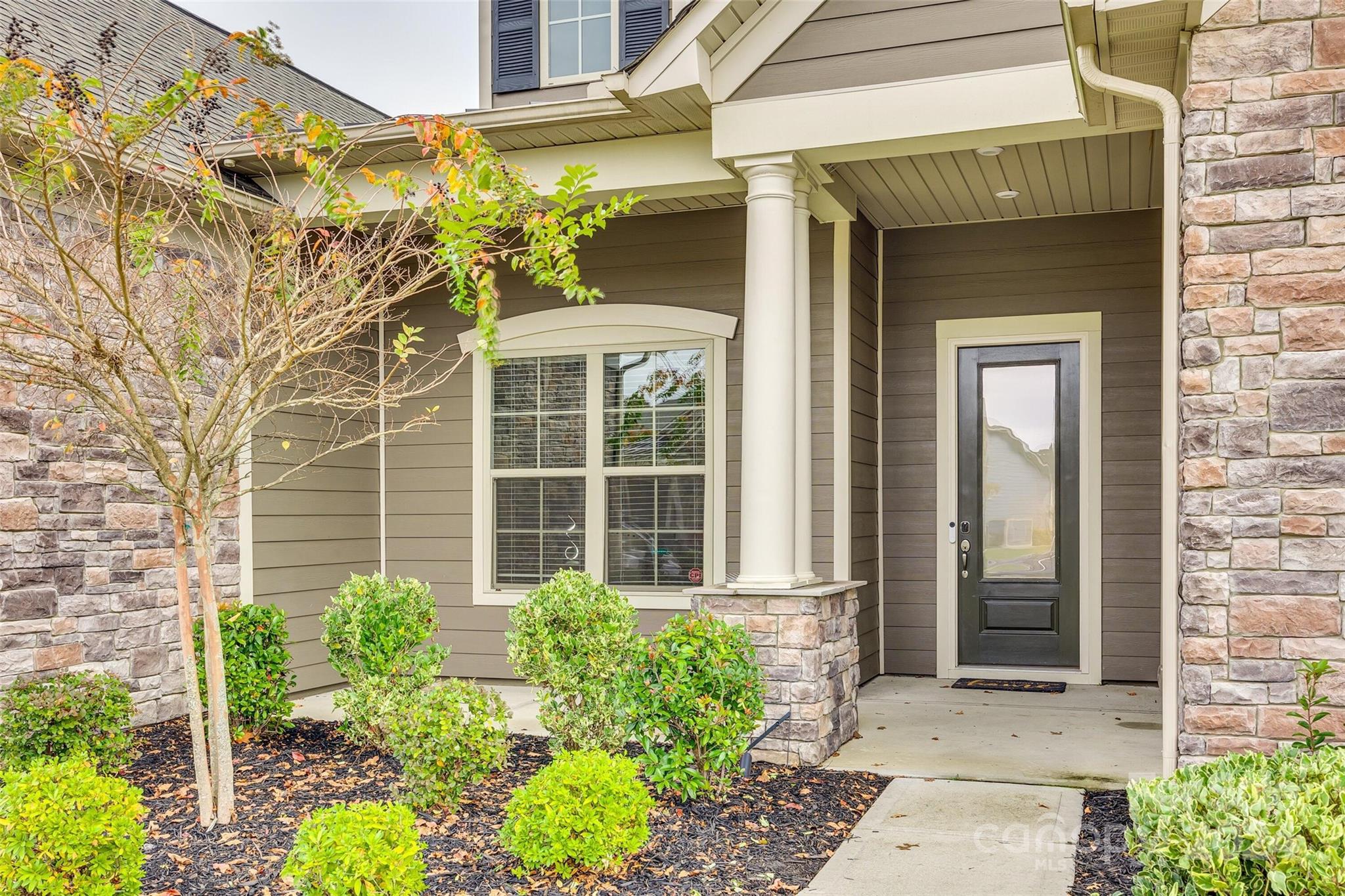 1156 Castle Road Fort Mill, SC 29707 - Photo 3 of 34 front view of a house