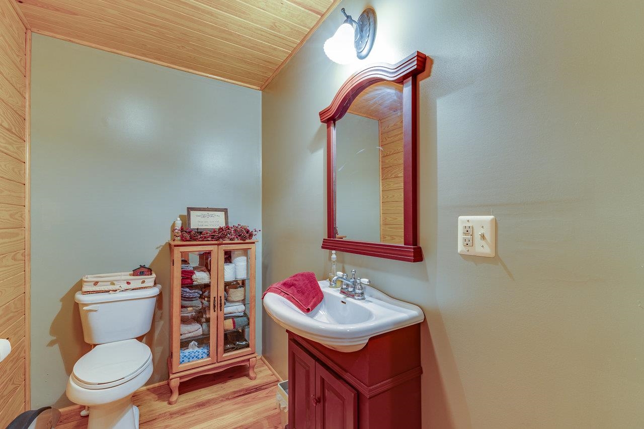 539 Watertower Road Penn Laird, VA 22846 - Photo 35 of 53 Gallery Image 35