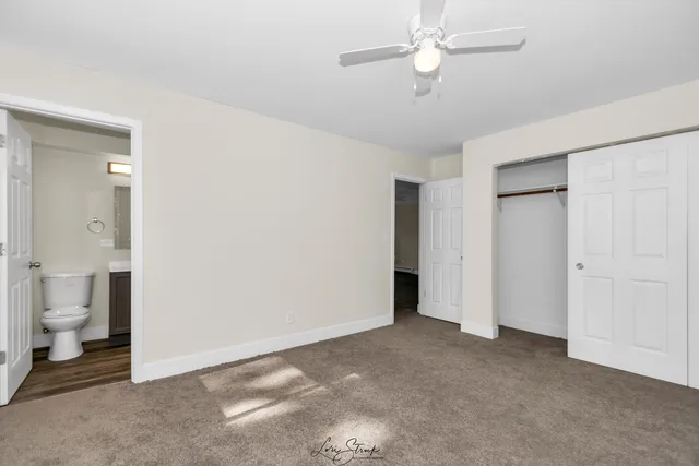 $1,600 | 3709 James Street, Unit 2, McHenry, IL 60050