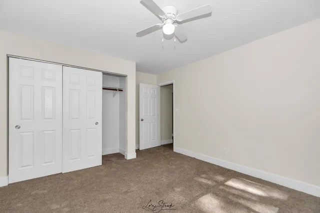 $1,600 | 3709 James Street, Unit 2, McHenry, IL 60050