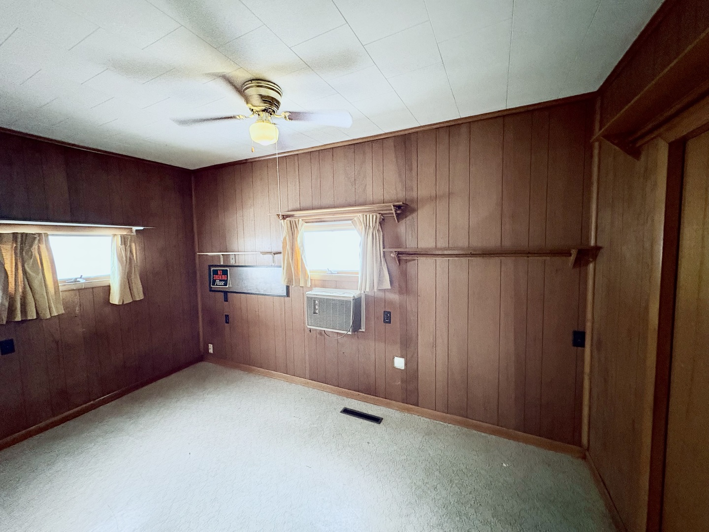 1022 1st Avenue Rochelle, IL 61068 - Photo 17 of 31 a view of an empty room and a window