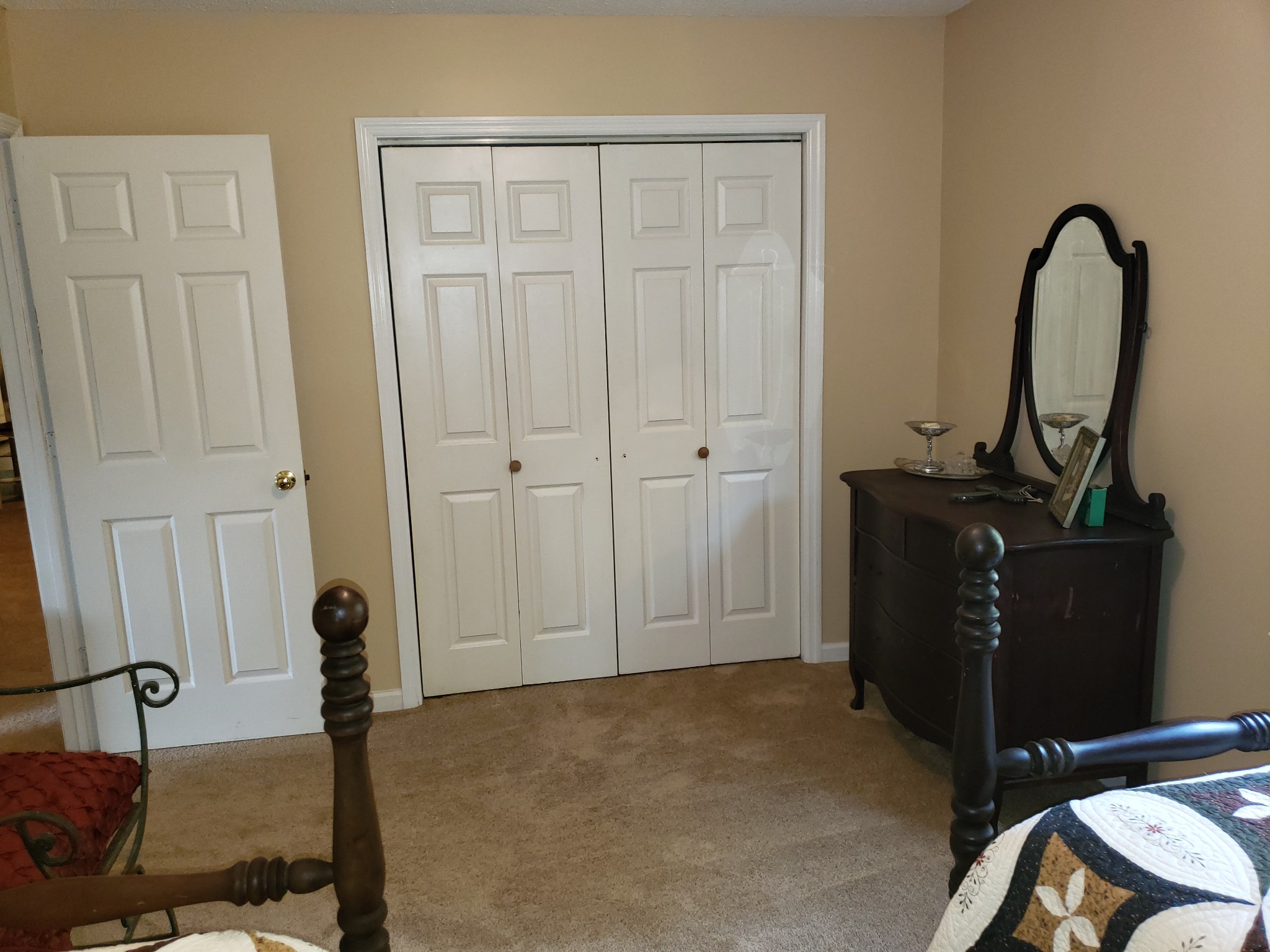 55 Short Creek Road Dellrose, TN 38453 - Photo 17 of 34 a view of a livingroom with furniture and an entryway