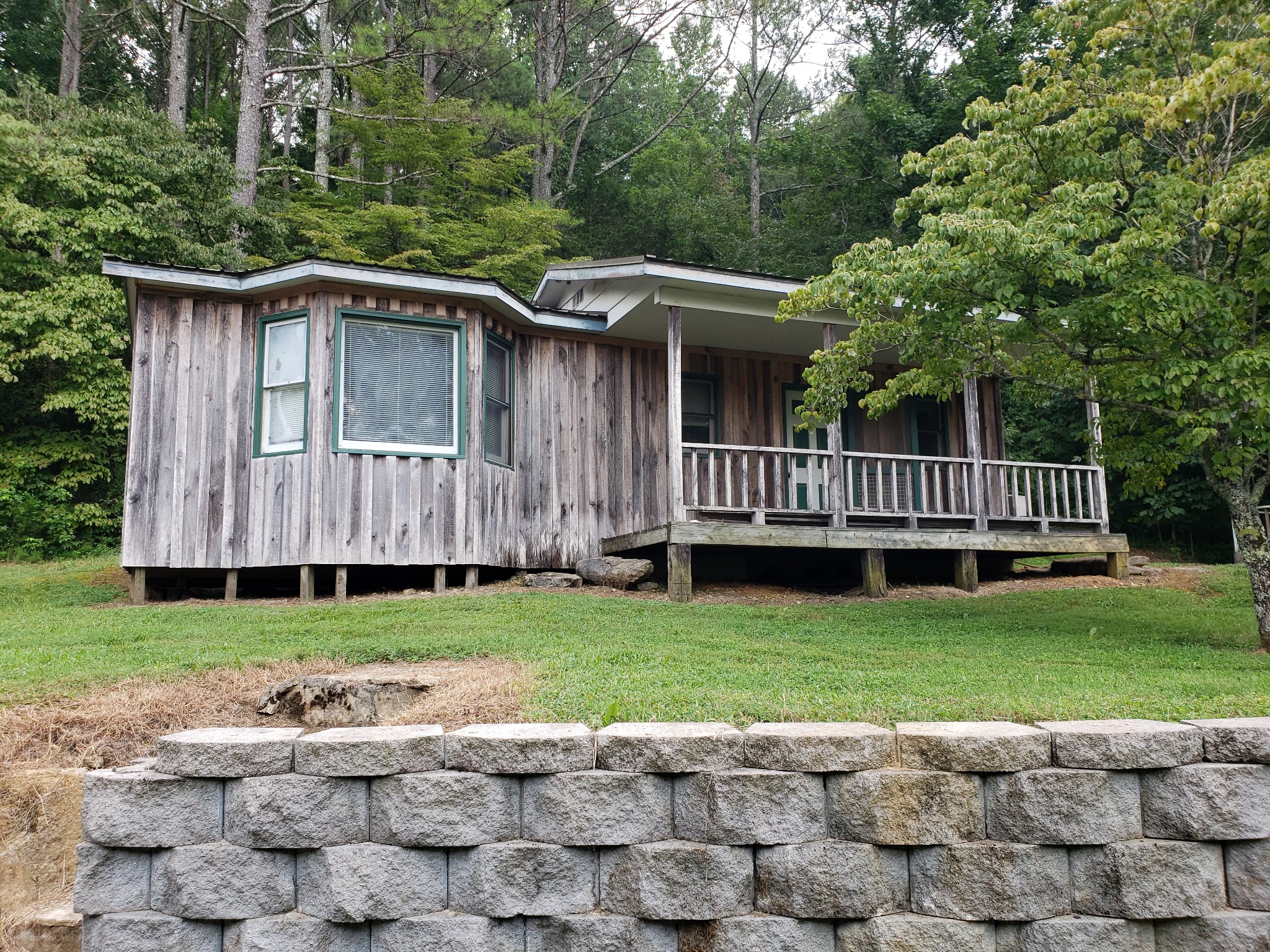 55 Short Creek Road Dellrose, TN 38453 - Photo 6 of 34 a view of a house with a yard
