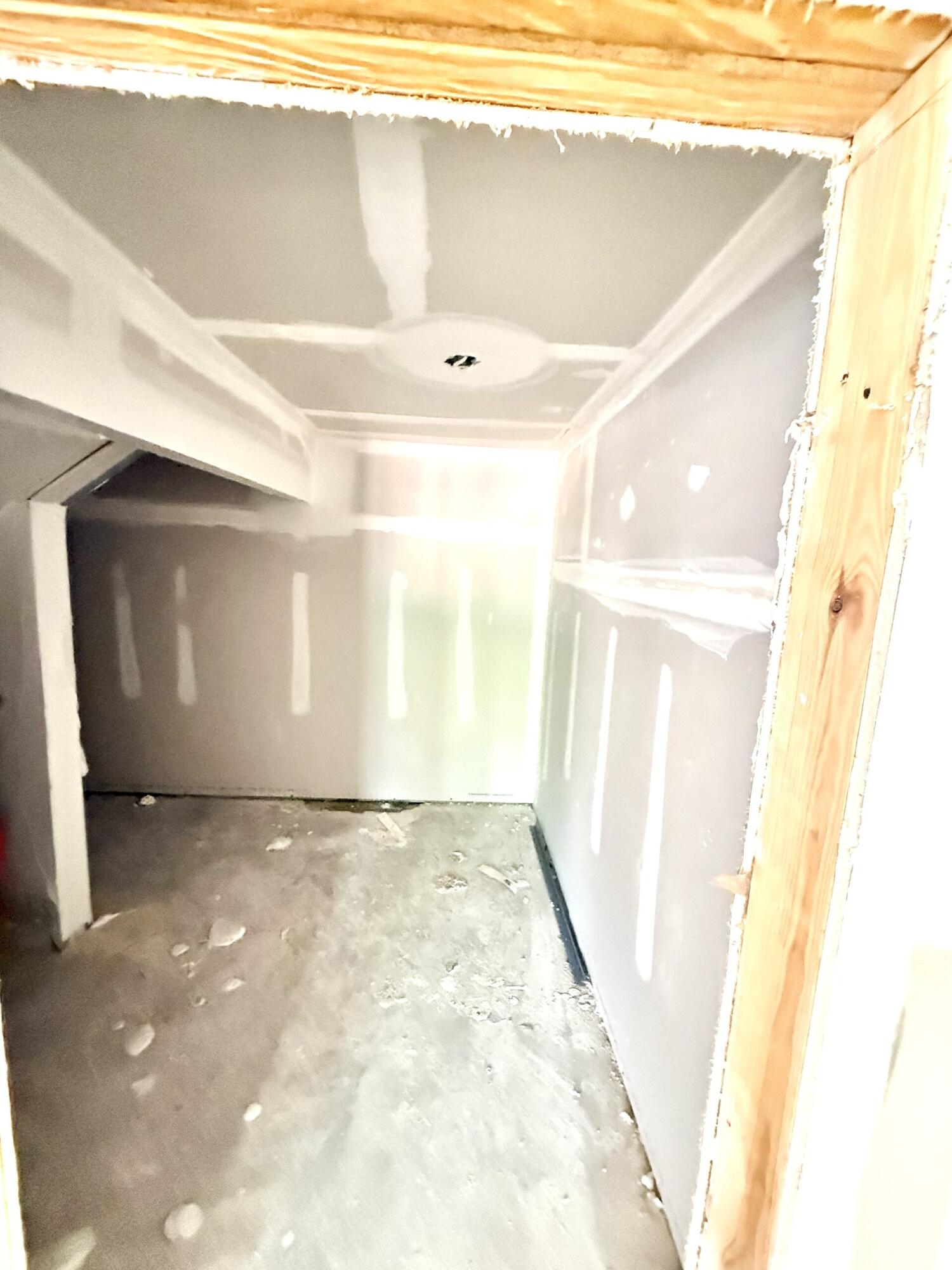 6707 Rocky Shores Road Milton, FL 32583 - Photo 11 of 44 storage