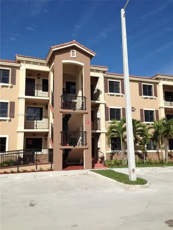 $2,000 | 22311 Southwest 88th Place, Unit 1034, Cutler Bay, FL 33190
