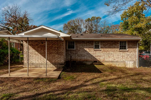 $295,000 | 258 Old Shackle Island Road, Hendersonville, TN 37075