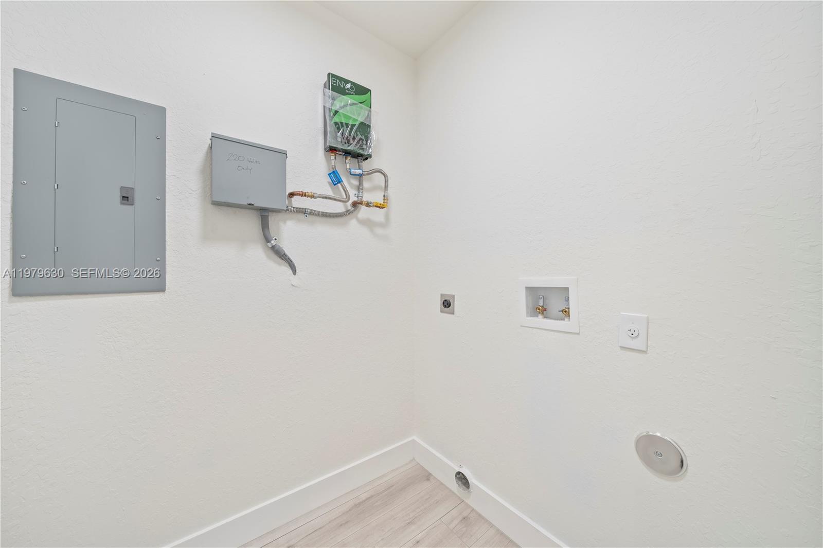 1735 Northwest 84th Street Miami, FL 33147 - Photo 13 of 26 close up of a white marble wall