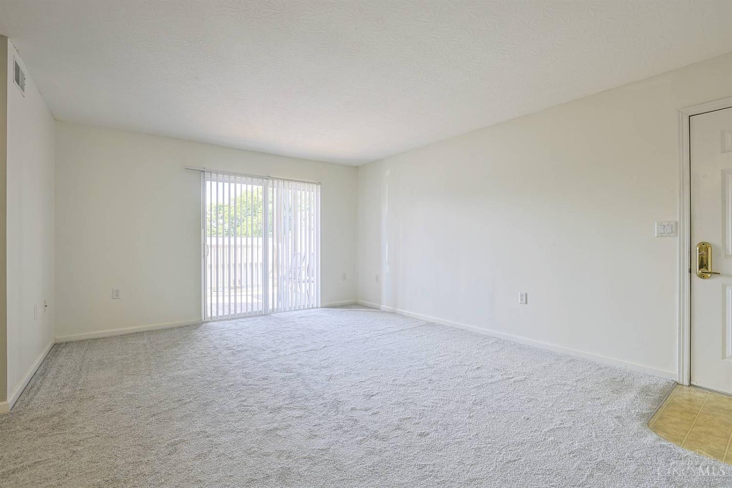 10300 West Road, Unit 20 Harrison, OH 45030 - Photo 4 of 29