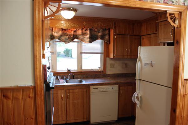 3 Minute Man Road Taunton, MA 02780 - Photo 6 of 13 Gallery Image 6