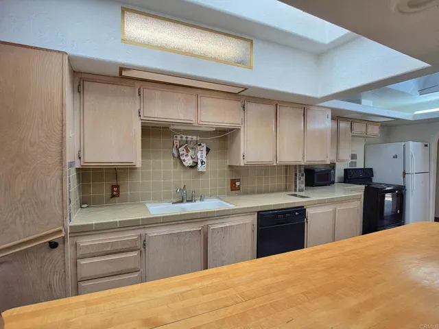 $764,000 | 9227 Colorama Way, Lakeside, CA 92040