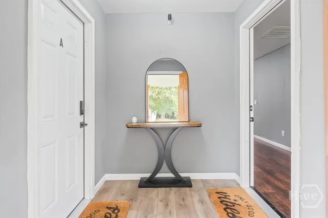 $1,380 | 2120 Krenson Street, Unit B, Savannah, GA 31415