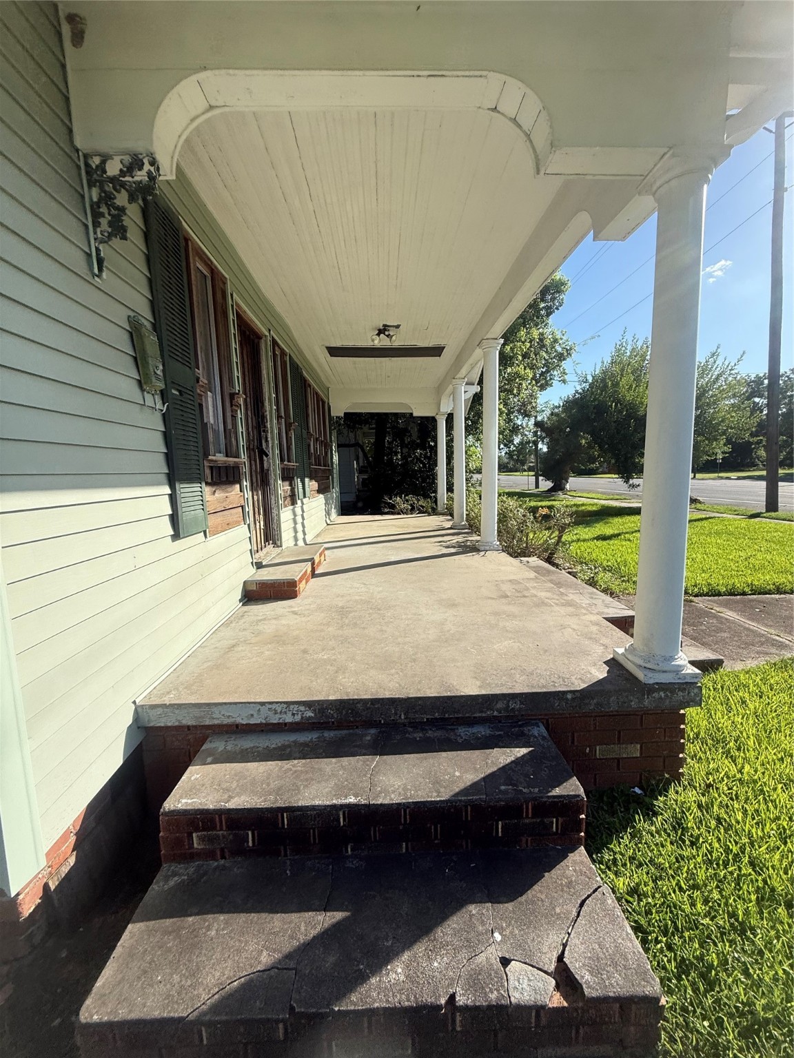 2310 Procter Street Port Arthur, TX 77640 - Photo 6 of 8