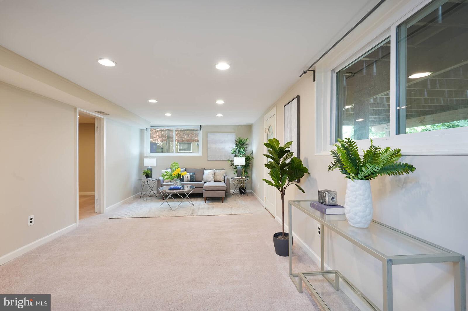 3909 Adams Drive Silver Spring, MD 20902 - Photo 26 of 49 Recessed lighting