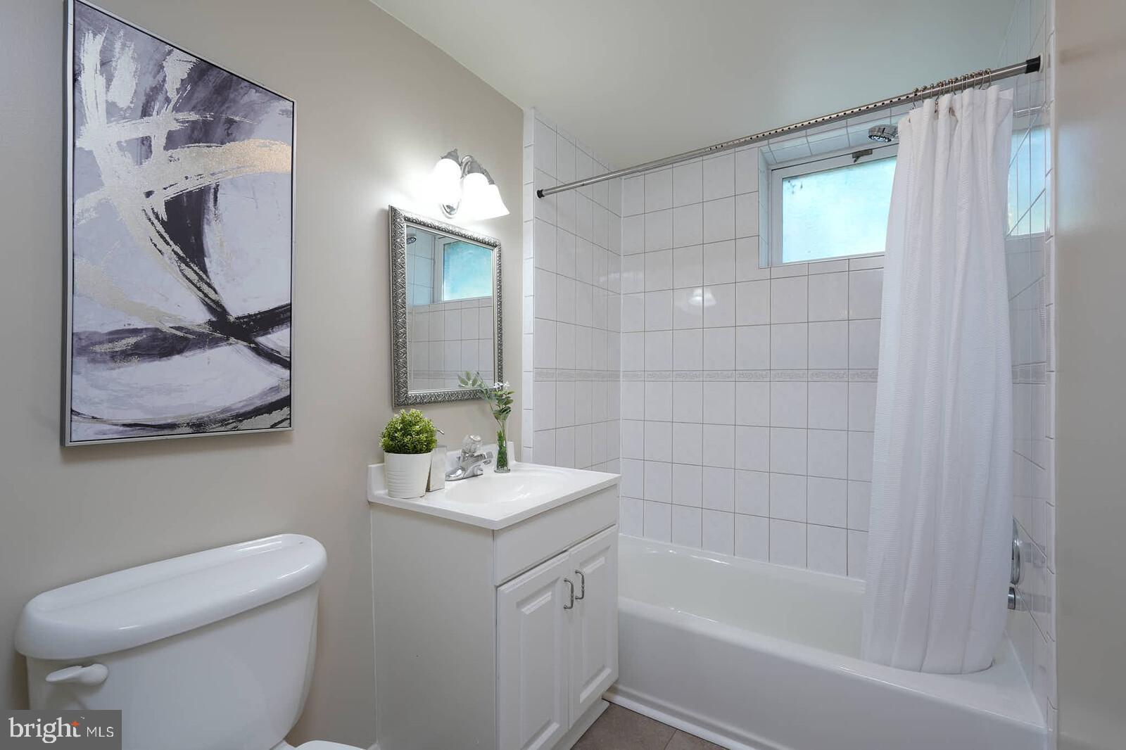 3909 Adams Drive Silver Spring, MD 20902 - Photo 31 of 49 Full bath with tub/shower in lower level