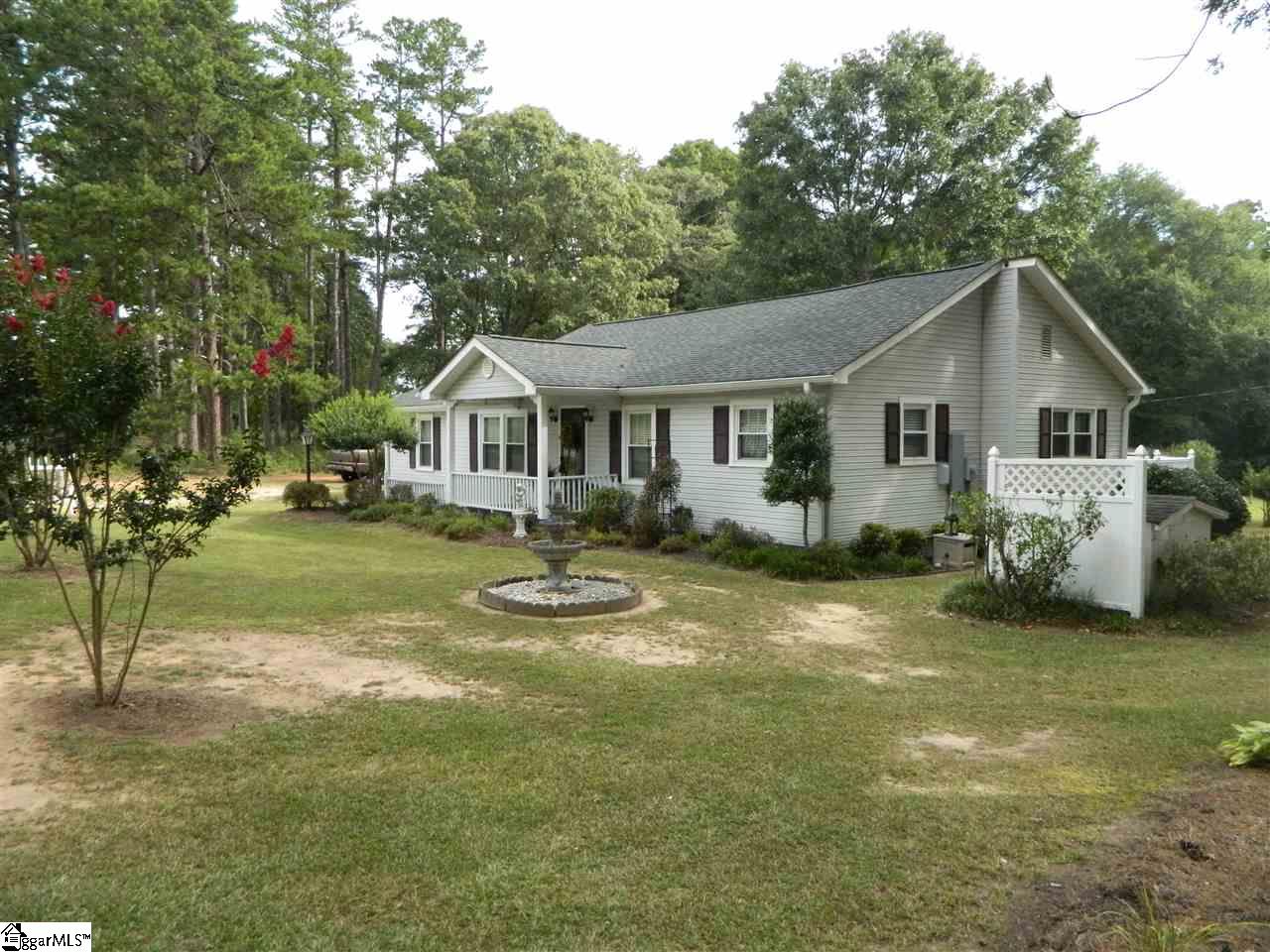 206 Whitten Road Pelzer, SC 29669 - Photo 2 of 20