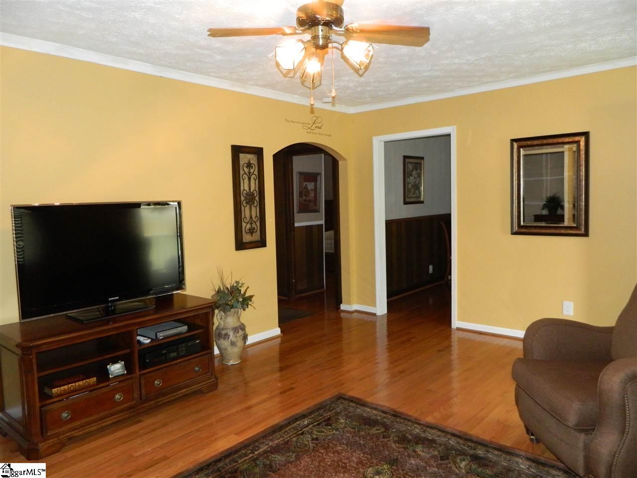 206 Whitten Road Pelzer, SC 29669 - Photo 5 of 20