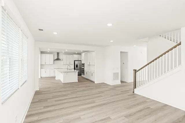 $479,990 | 1556 Oak Springs Drive, Columbia, TN 38401