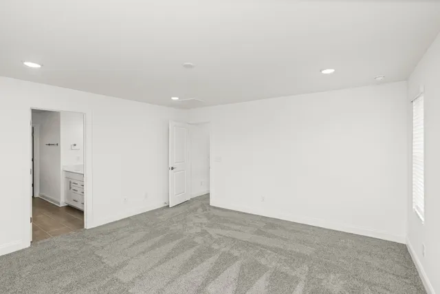 $479,990 | 1556 Oak Springs Drive, Columbia, TN 38401