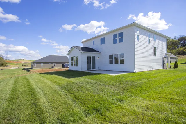 $479,990 | 1556 Oak Springs Drive, Columbia, TN 38401