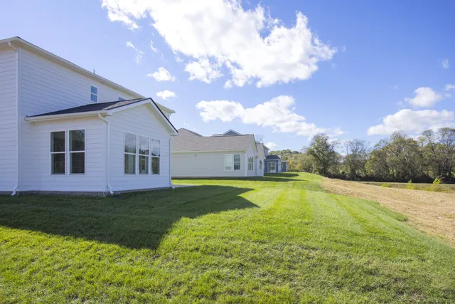 $479,990 | 1556 Oak Springs Drive, Columbia, TN 38401