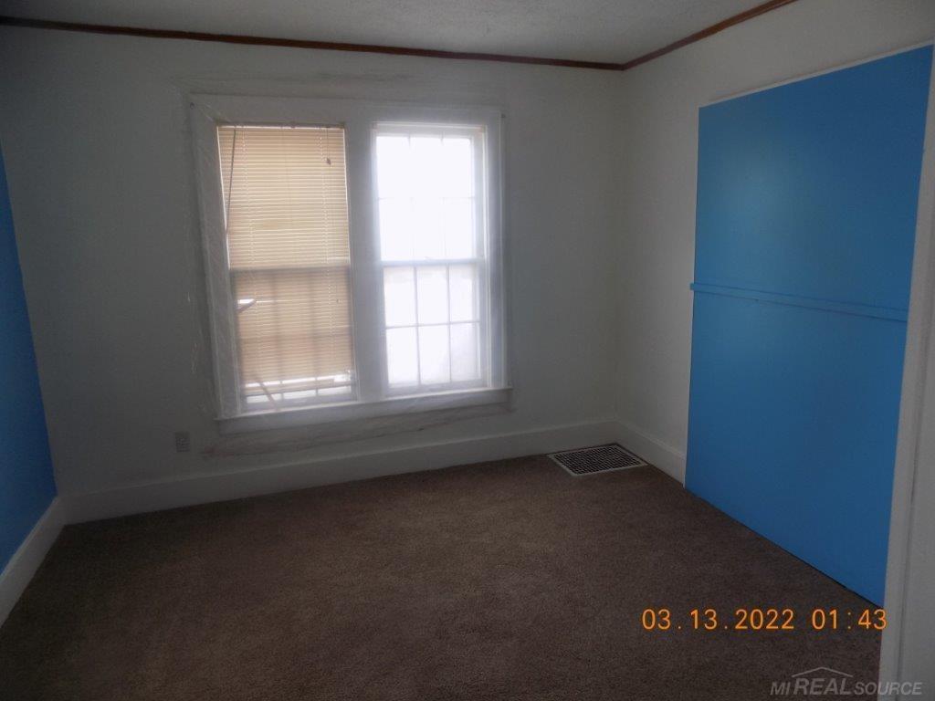 14538 East 9 Mile Road, Unit 1 Eastpointe, MI 48021 - Photo 7 of 10