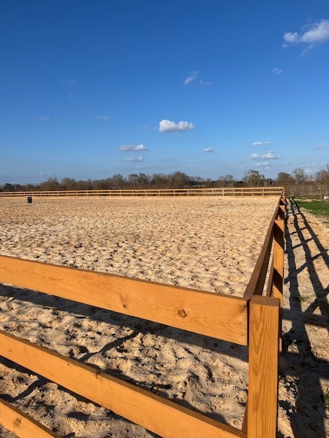 11401 FM 1994 Road Guy, TX 77444 - Photo 4 of 11 a view of an ocean and beach